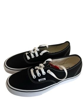 Vans Women's Authentic Black & White Unisex Classic Canvas Size 6.5 New in Box!